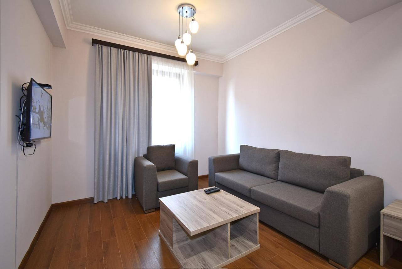 Luxury Apartment Just Near Republic Square #7 Γιερεβάν Εξωτερικό φωτογραφία