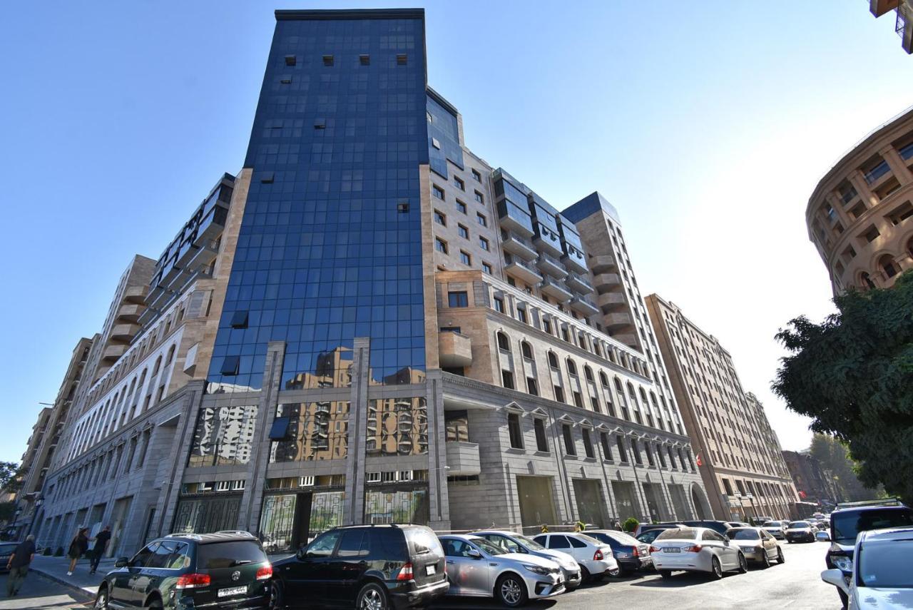 Luxury Apartment Just Near Republic Square #7 Γιερεβάν Εξωτερικό φωτογραφία